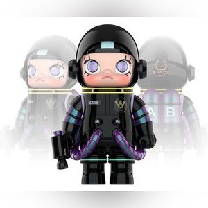 POP MART Erebus Mega Space Molly 400% 💜💜 NWT